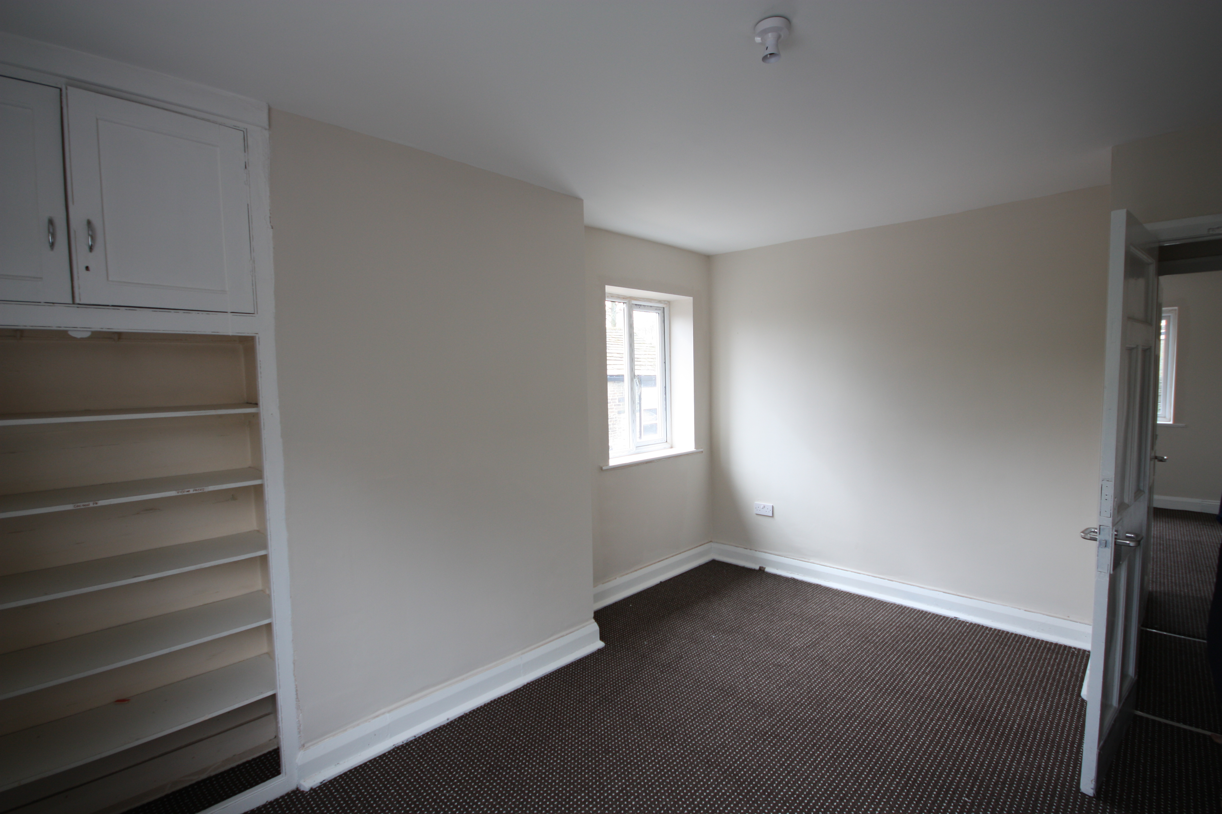 67, Ovenden Road Halifax Searz Estate Agents in Rochdale