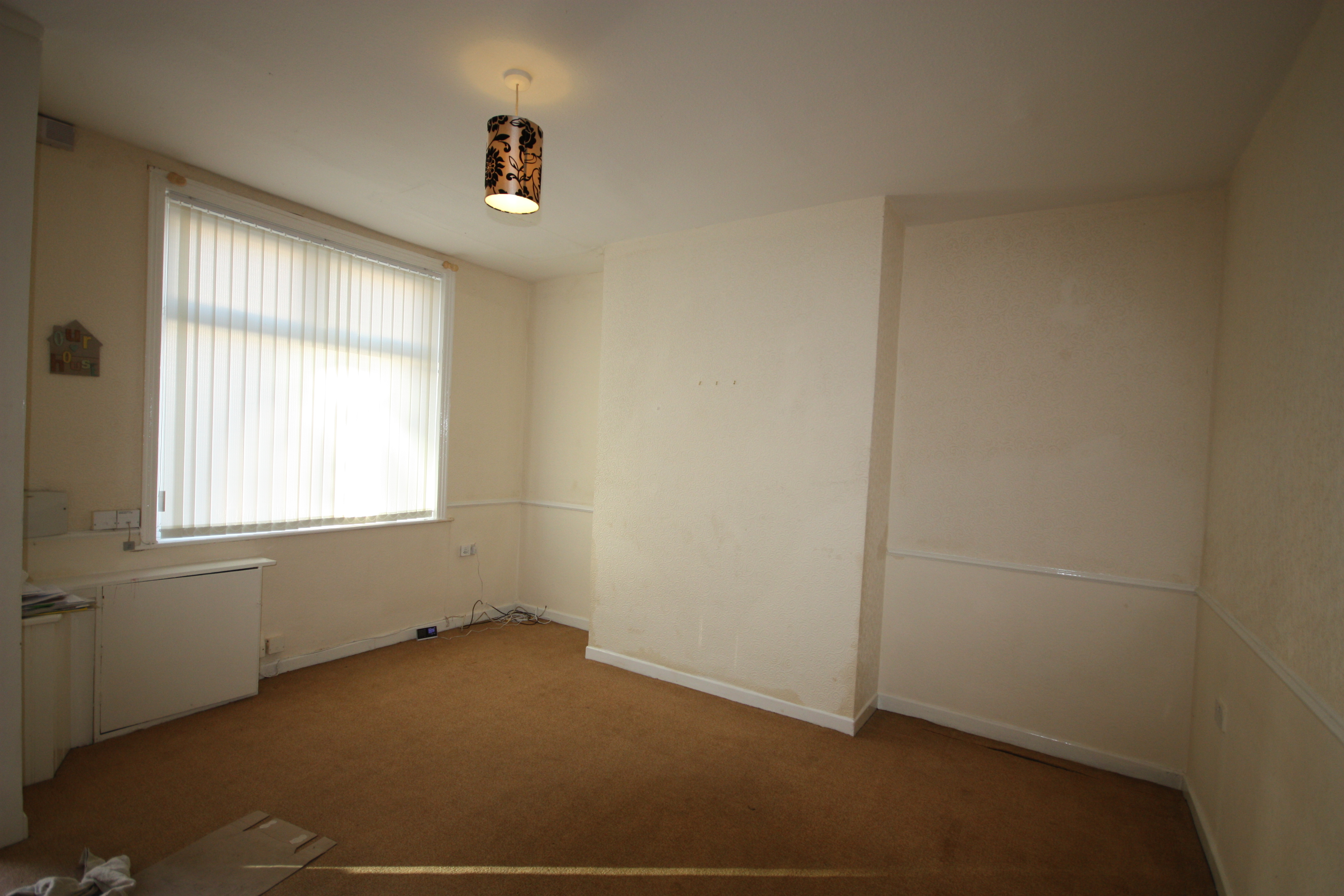 227, Kensington Street, Deeplish Rochdale Searz Estate Agents in