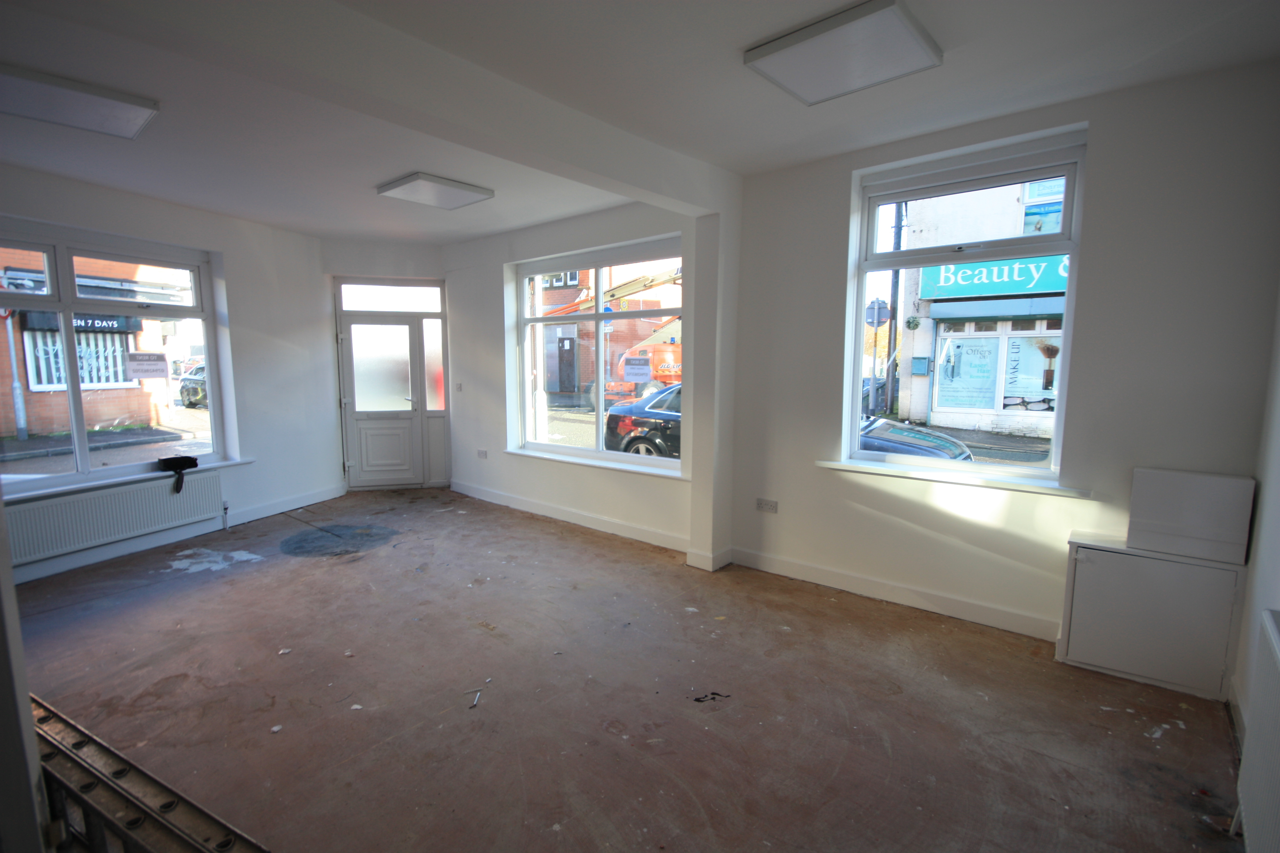 GROUND FLOOR 18 Milkstone Road Rochdale Searz Estate Agents in Rochdale