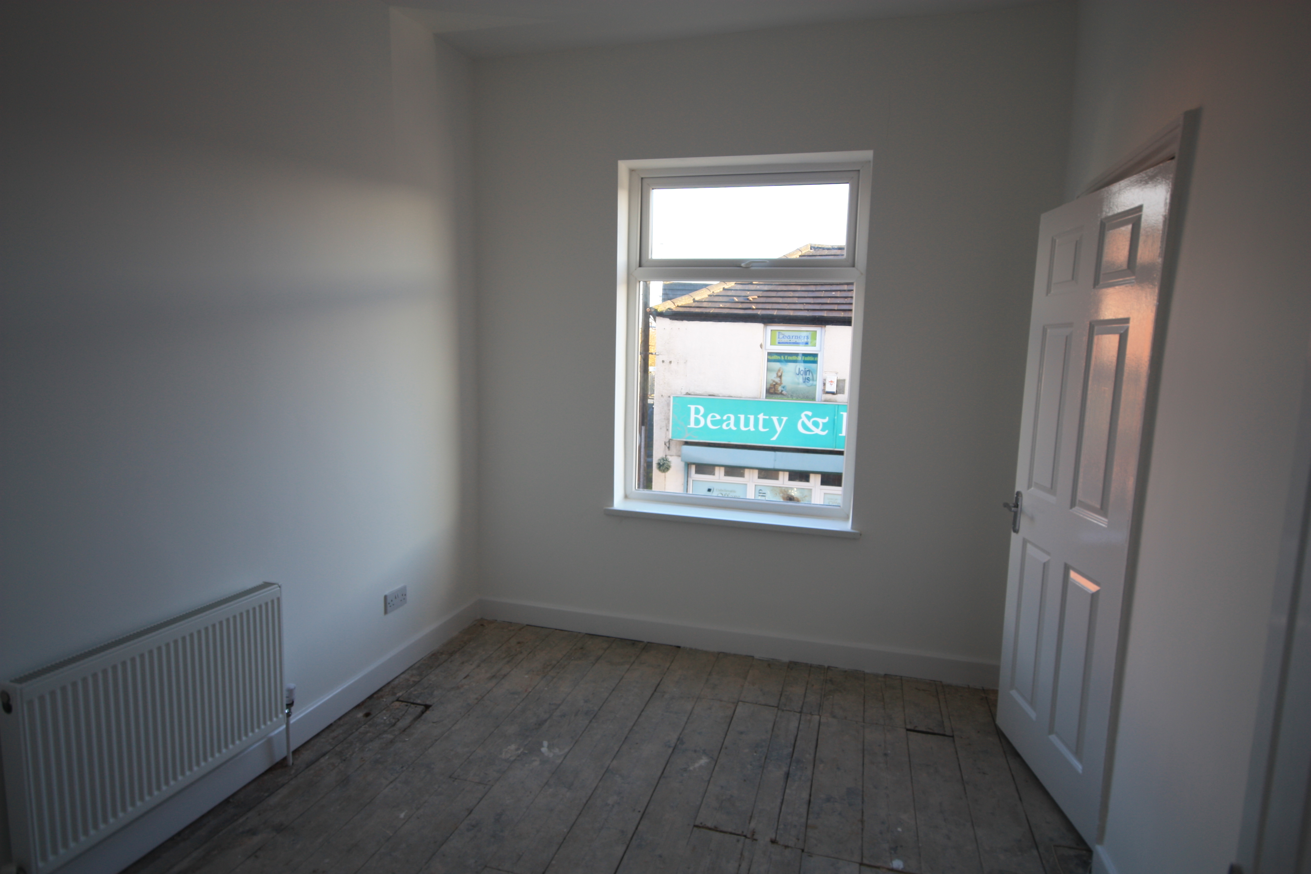 FIRST FLOOR 18 Milkstone Road Rochdale Searz Estate Agents in Rochdale