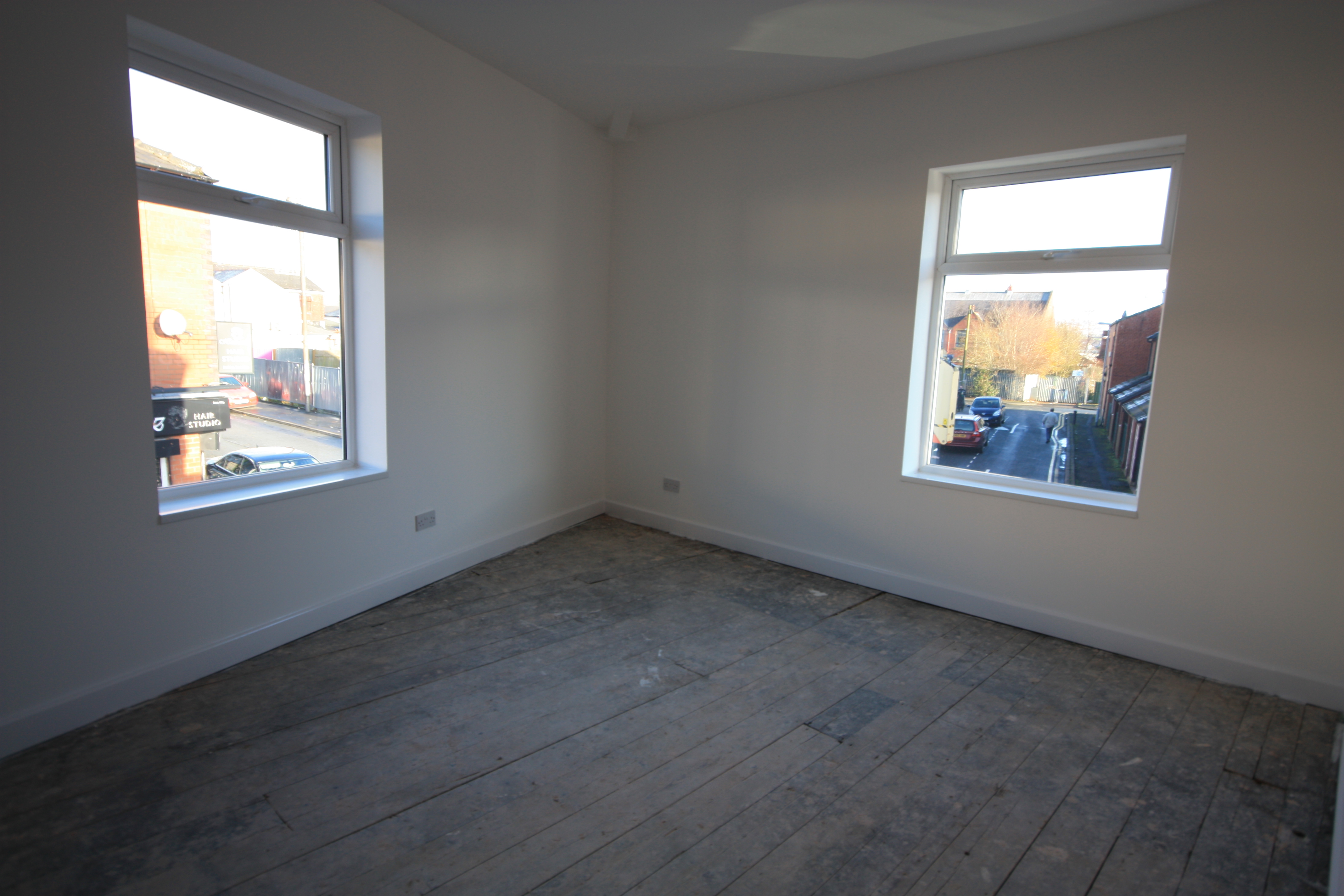 FIRST FLOOR 18 Milkstone Road Rochdale Searz Estate Agents in Rochdale